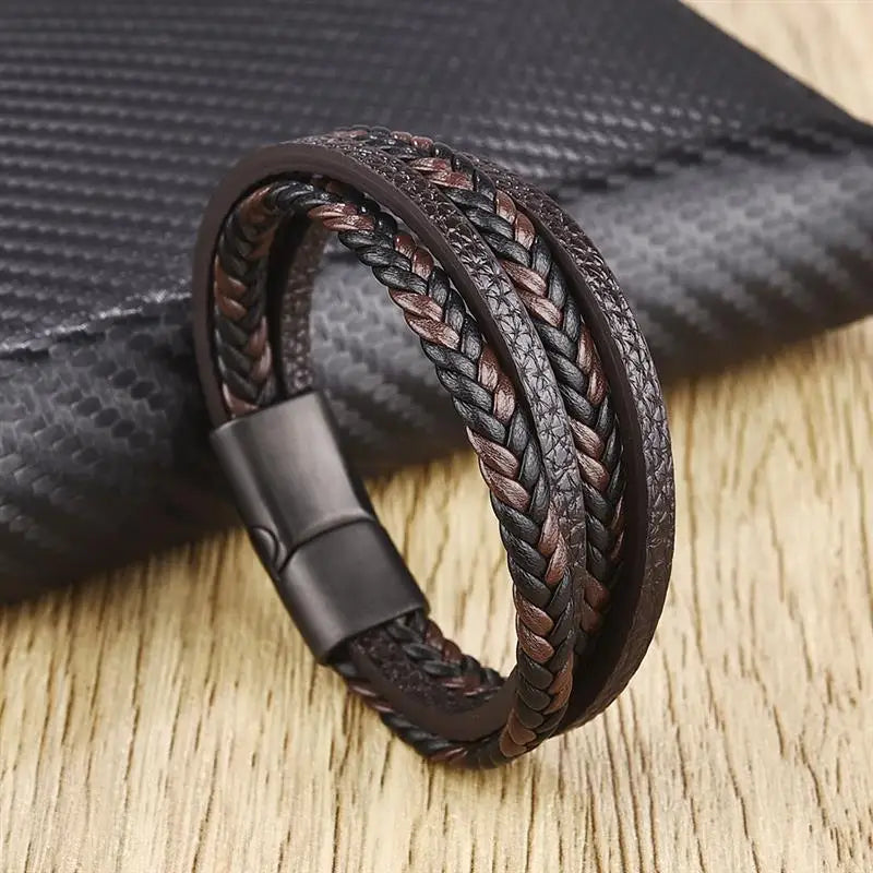 Jiayiqi New Design Punk Leather Bracelet Men Fashion Beaded Multi-Layer Leather Bracelet For Men New Year Jewelry Gift